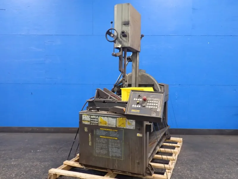 HYD-MECH 30" X 35" BANDSAW  -  VW-18