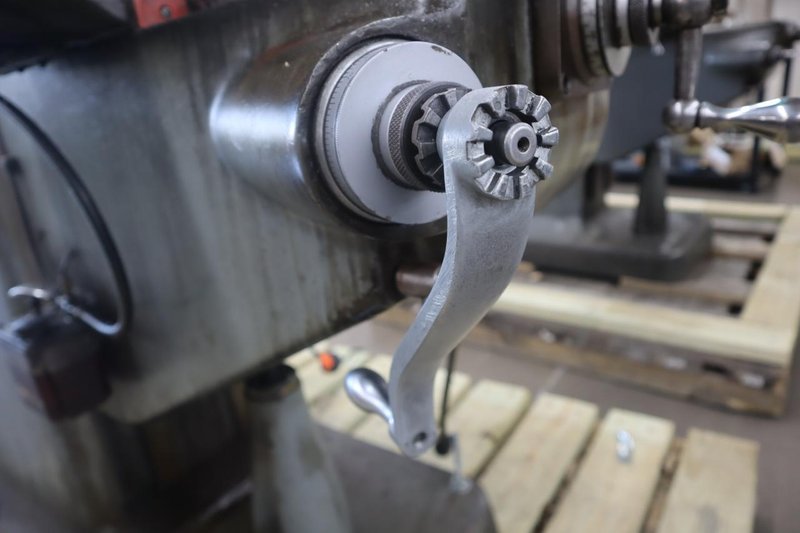 Bridgeport 1J Step Head Vertical Knee Mill, Sony 2-Axis DRO- Auction Item