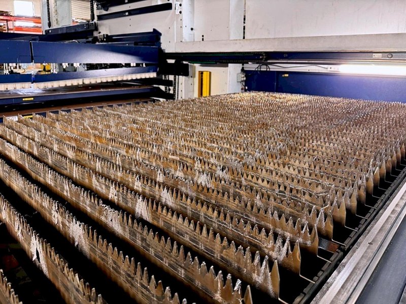 Trumpf TruLaser 3030 4kW Fiber Laser