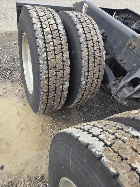 2022 Peterbilt 567 804176