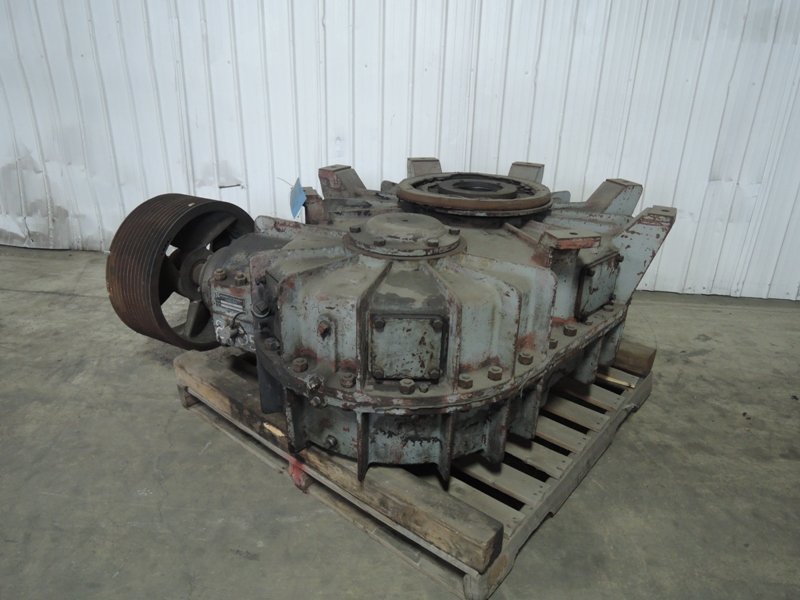 B AND P MODEL 436M-844 100B 200 HP MULLER GEAR BOX S/N B-7700-119
VIDEO OF GEARS AVAILABLE