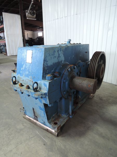 AISCO ROTARY SHAKEOUT DRUM  FOOTE-JONES GEARBOX ONLY MODEL 1903 STYLE 4, S/N 1C64182 RATED AT 69.542 TO 1, TRIPLE REDUCTION, PARALLEL SHAFT
PRICE IS LOADED ON TRUCK