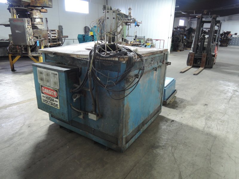 DYNARAD 700# ELECTRIC RESISTANCE MELTING FURNACE WITH CONTROLS AND WATLO ELEMENTS