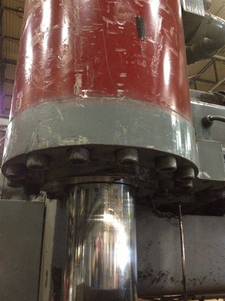 Cincinnati 12&#039; x 1/2&quot; Hydraulic Power Squaring Shear