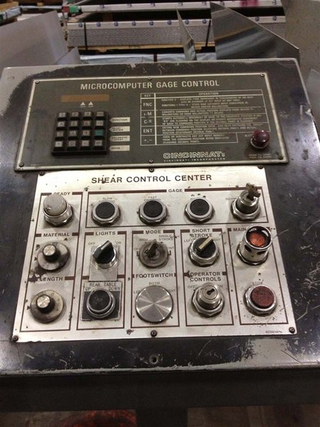 Cincinnati 12&#039; x 1/2&quot; Hydraulic Power Squaring Shear