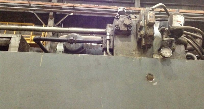 Cincinnati 12&#039; x 1/2&quot; Hydraulic Power Squaring Shear