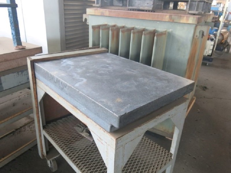 Mitchell&#039;s 24&quot; x 36&quot; x 6.5&quot; Black Granite Surface Plate