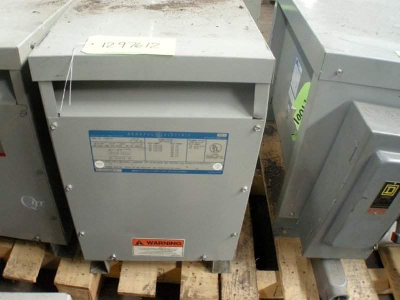 General Electric 25 kVA Single Phase Transformer