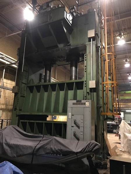 700 Ton Verson Hydraulic Press -HD-2-144T-96
