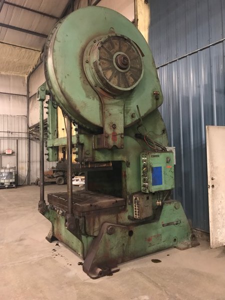 200-Ton USI Clearing OBI Press, Model 200-P701