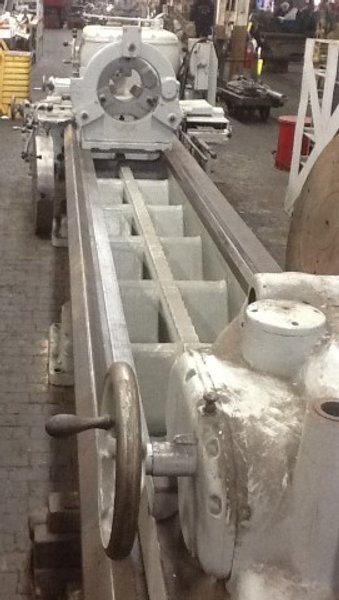 32" x 432" AXELSON LATHE. STOCK #1425115