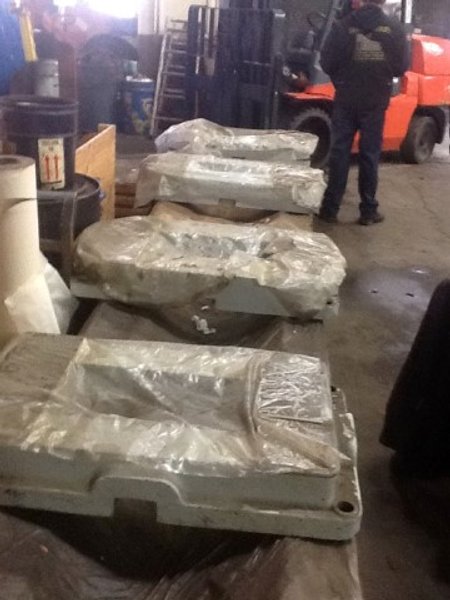 32" x 432" AXELSON LATHE. STOCK #1425115