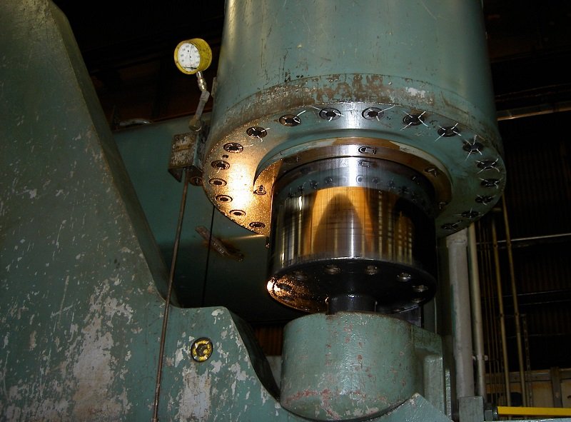 1500 Ton x 36' Cincinnati Hydraulic Press Brake