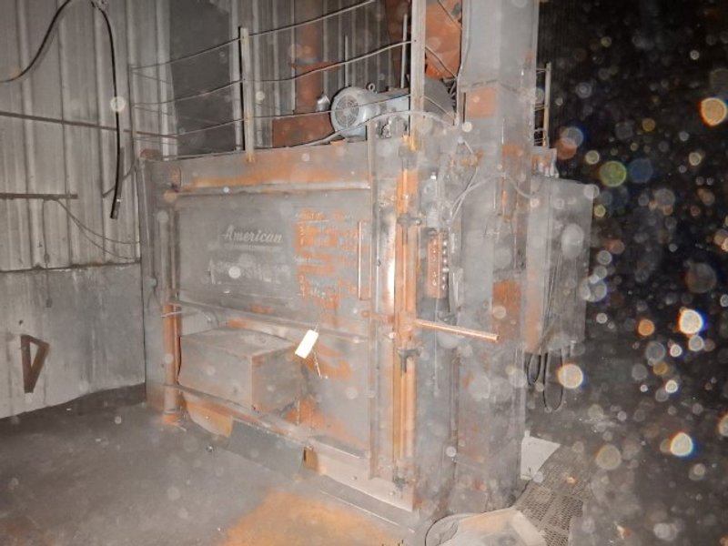 66&quot; Wheelabrator w/ Swing Table