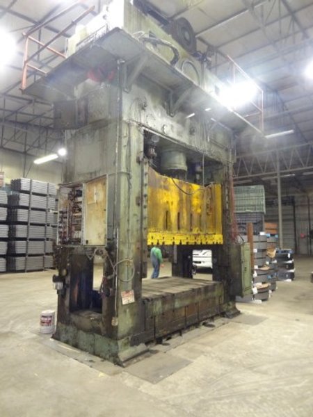 650-Ton USI Clearing 4-Point Press