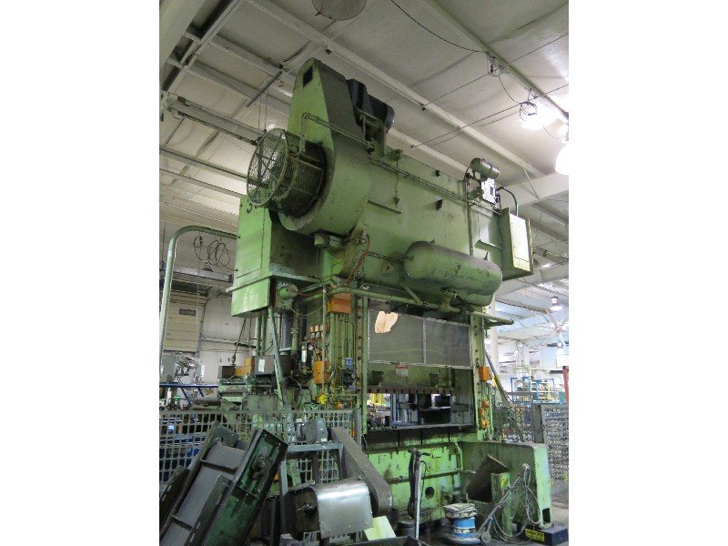 500 Ton Verson SE2-500-84-48 Straight Side Press