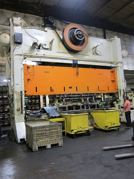 500 Ton Verson S2-500-240-60 Straight Side Press