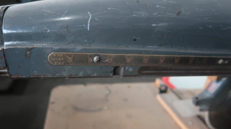 Dewalt Radial Arm Saw