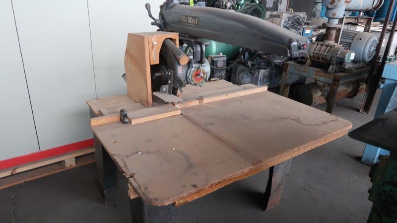 Dewalt Radial Arm Saw with Stand
