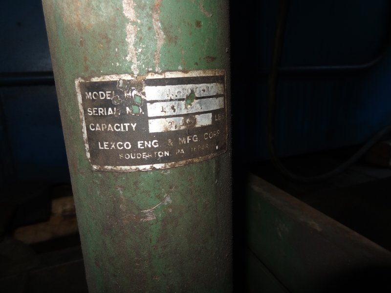 29" X 59" LEXCO HYDRAULIC LIFT ROLLER TABLE. STOCK # 0500516