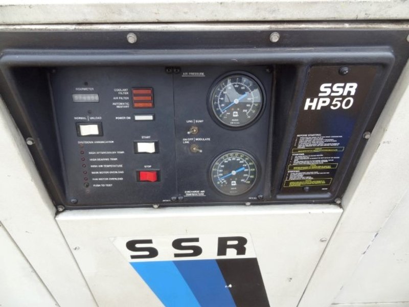 Ingersoll-Rand 50 HP SSR Series Rotary Screw Air Compressor