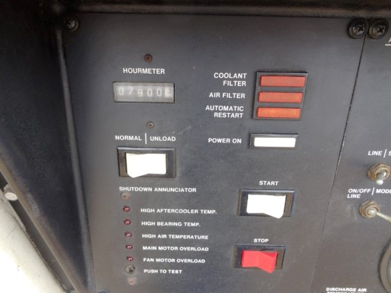 Ingersoll-Rand 50 HP SSR Series Rotary Screw Air Compressor