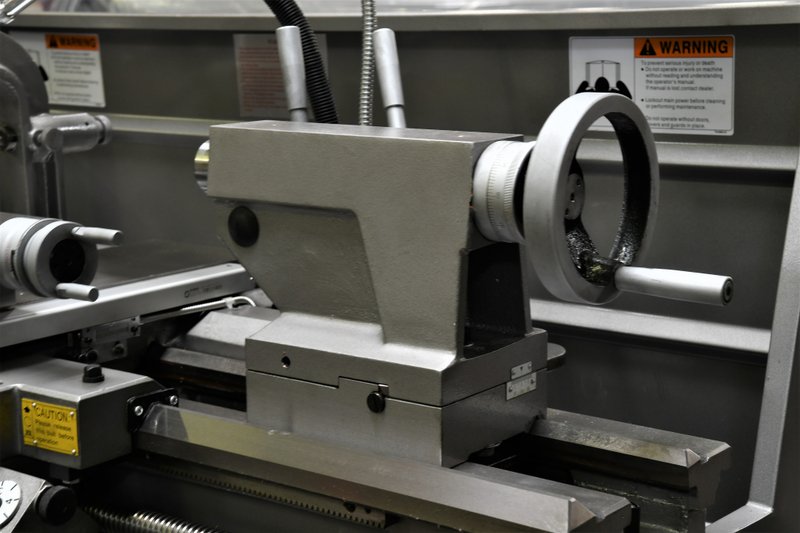 GML-1660HD, 16" x 60" Metal Lathe with 2-Axis DRO