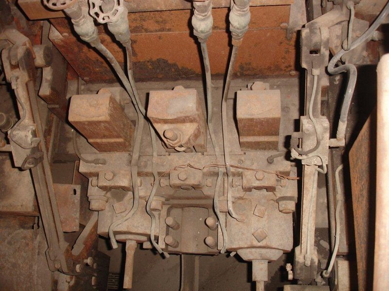 National Model 3-3 Nut Former 