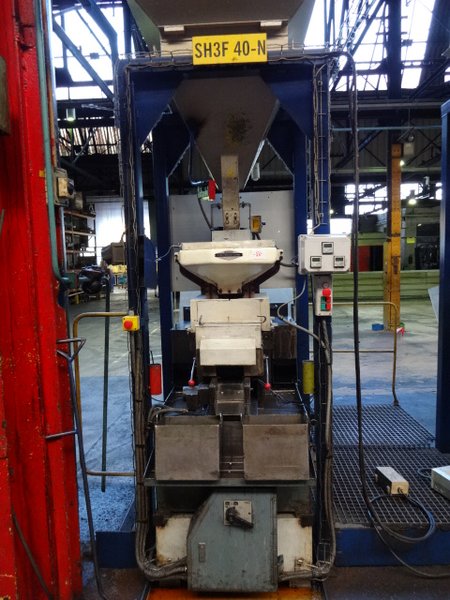 Shimazu Model Super 3-F Twin Spindle Nut Tapper