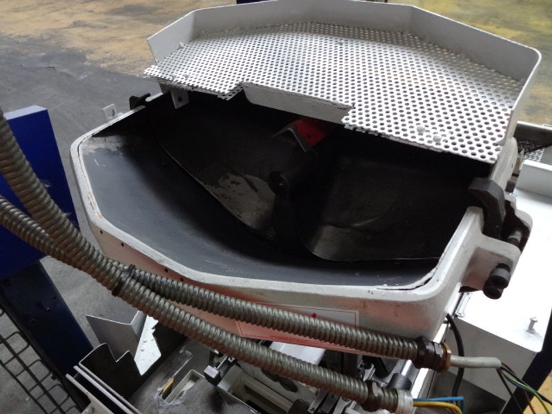 Shimazu Model Super 3-F Twin Spindle Nut Tapper