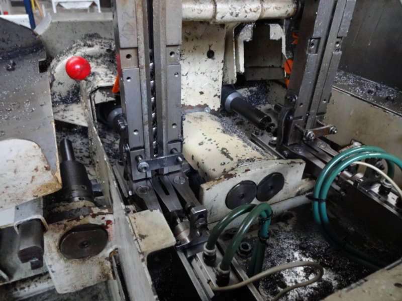 Shimazu Model Super 3F Twin Spindle Nut Tapper 