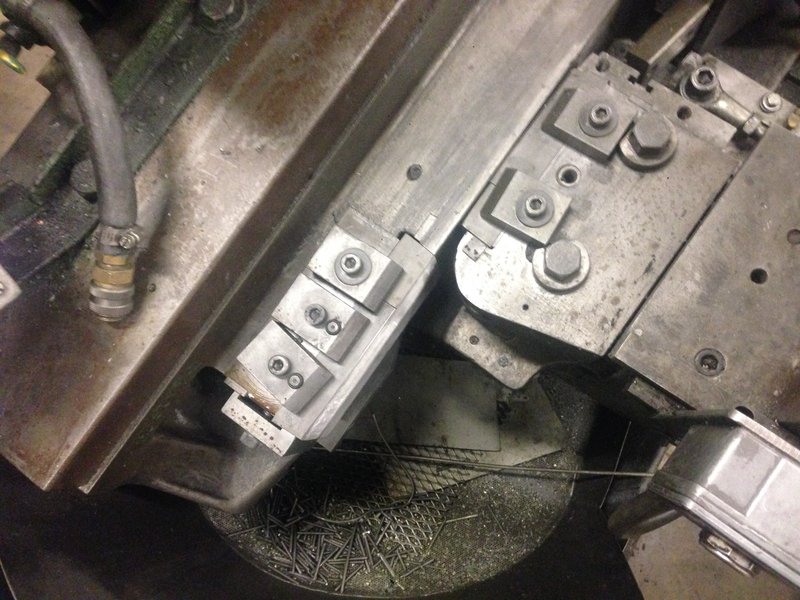1/2&quot; Waterbury Farrel Model #30 Wire Fed with Cutter Thread Roller.  Capable of Producing Thread Rolled Studs From Wire. 