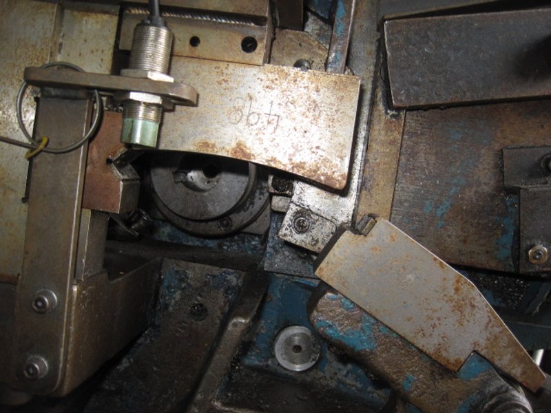 Economy Model 5200 Double End Pointing Machine