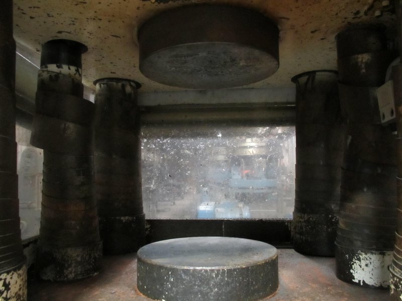200 Ton Modern Hobbing Press