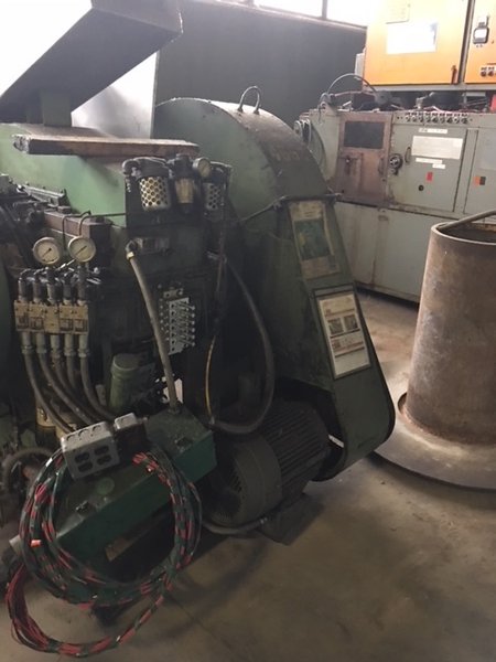 One Used 1/2&quot; National Model 500 Roller Header Set up as a Ball Header