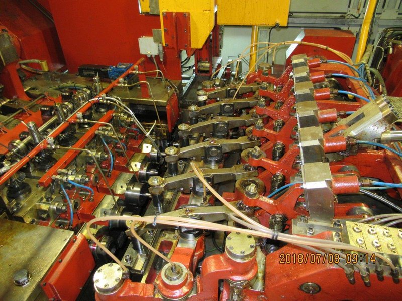 Sacma Model SP-660 AL 5 Die Long Stroke Cold Former 