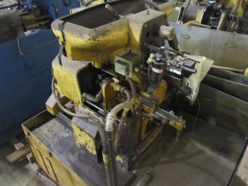 1/2&quot; Nutap Model MAS-14 Double Spindle Nut Tapper