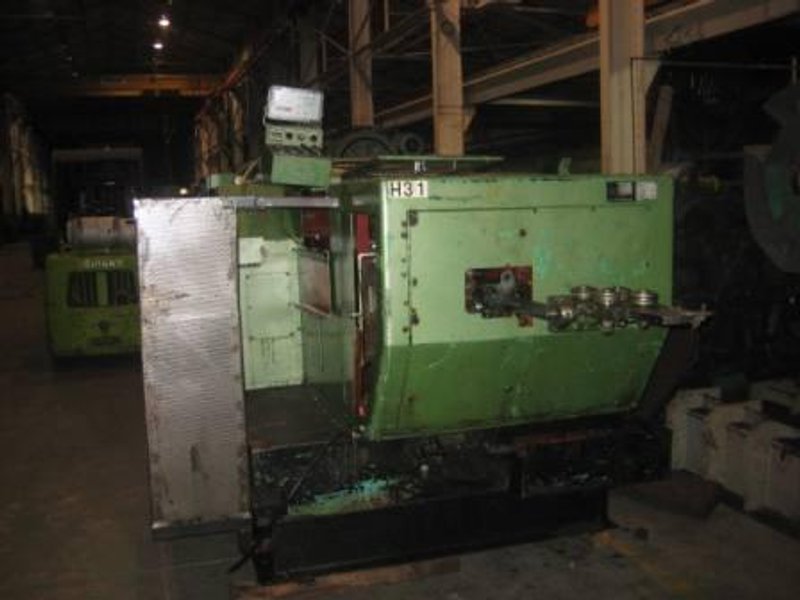 Itami Model UHS-8 DSSD High Speed Cold Header