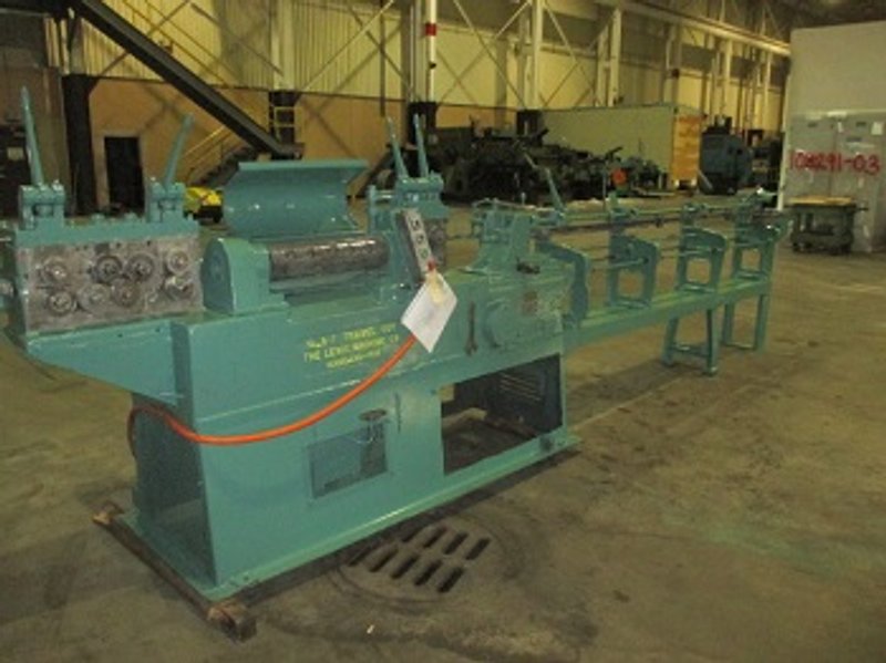 3/8&quot; Lewis Model 8-F Wire Straightening and Cutting Machine