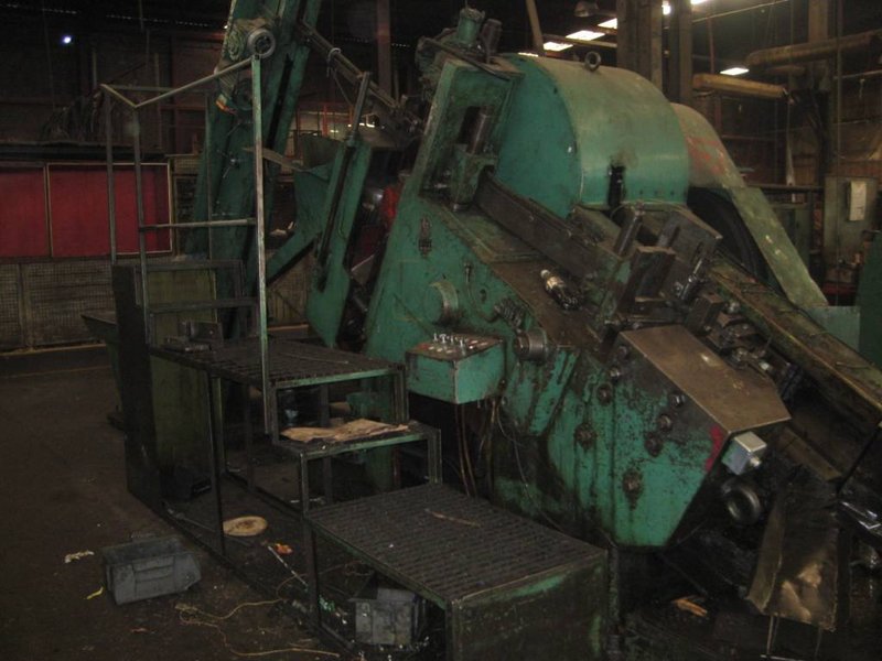 One Used 1&quot; Peltzer and Ehlers Model NKW-K-24 Combi Pointing and Threading Machine