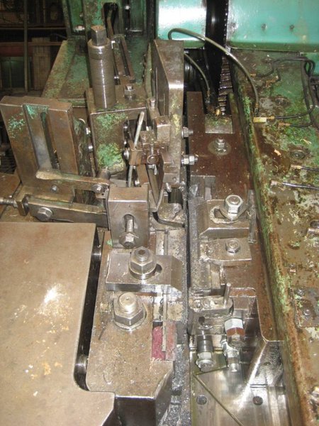 One Used 1&quot; Peltzer and Ehlers Model NKW-K-24 Combi Pointing and Threading Machine