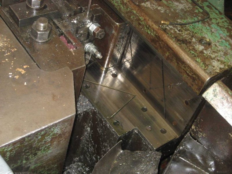 One Used 1&quot; Peltzer and Ehlers Model NKW-K-24 Combi Pointing and Threading Machine