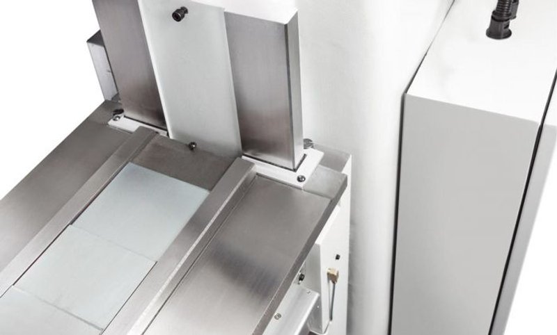 KNUTH MODEL MF 5 VP MULTI-PURPOSE MILLING MACHINE