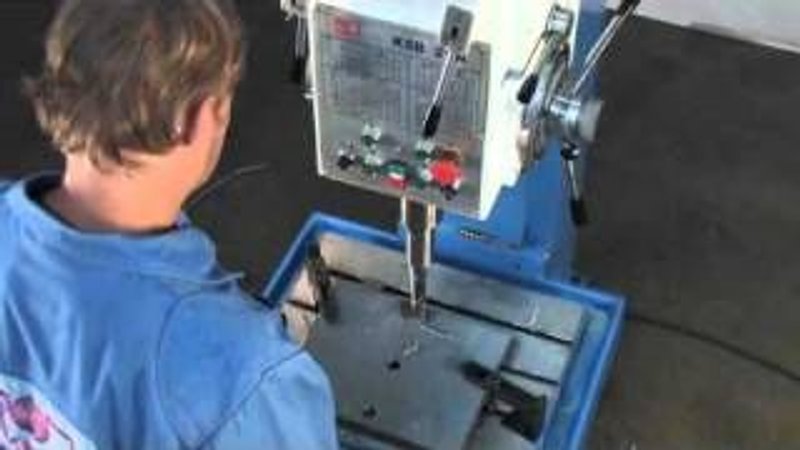 KNUTH KSB 25A BOX COLUMN DRILL PRESS