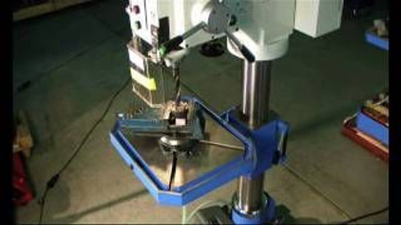 KNUTH SSB 40 Xn COLUMN DRILL PRESS