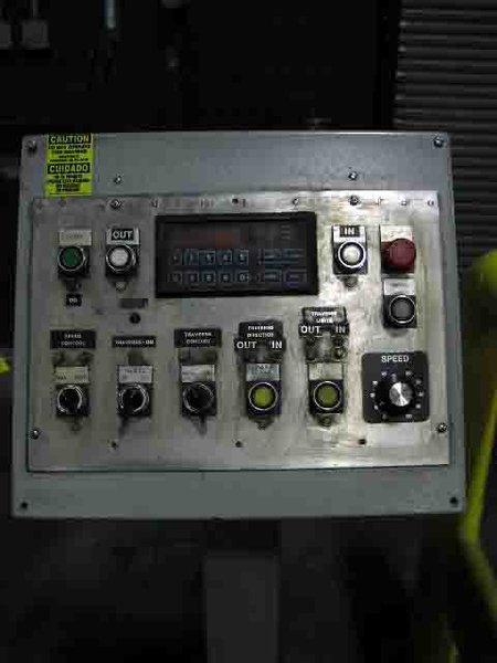 2000 Lb., PROGRESSIVE, No. 620SM-RH,TRAVERSE TAKE UP (10579)