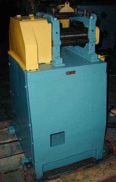 9" X 1-7/8" WATERBURY FARREL LEVELER 9 ROLL (11181)