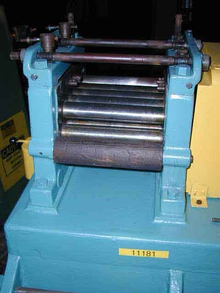 9" X 1-7/8" WATERBURY FARREL LEVELER 9 ROLL (11181)