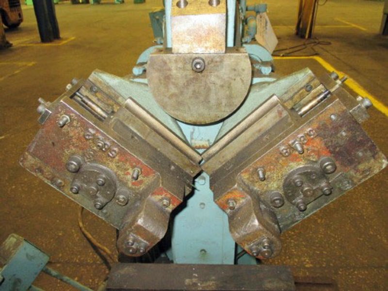 1 1/2&quot;, PINES, No. 5T, VERTICAL TUBE BENDER, PEDESTAL CONTROL, 20 HP (12022)