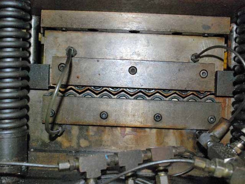 7" (178mm) x 7/8" (22mm) KOHLER 19 ROLL LIGHT GAUGE STRIP LEVELER (12173)